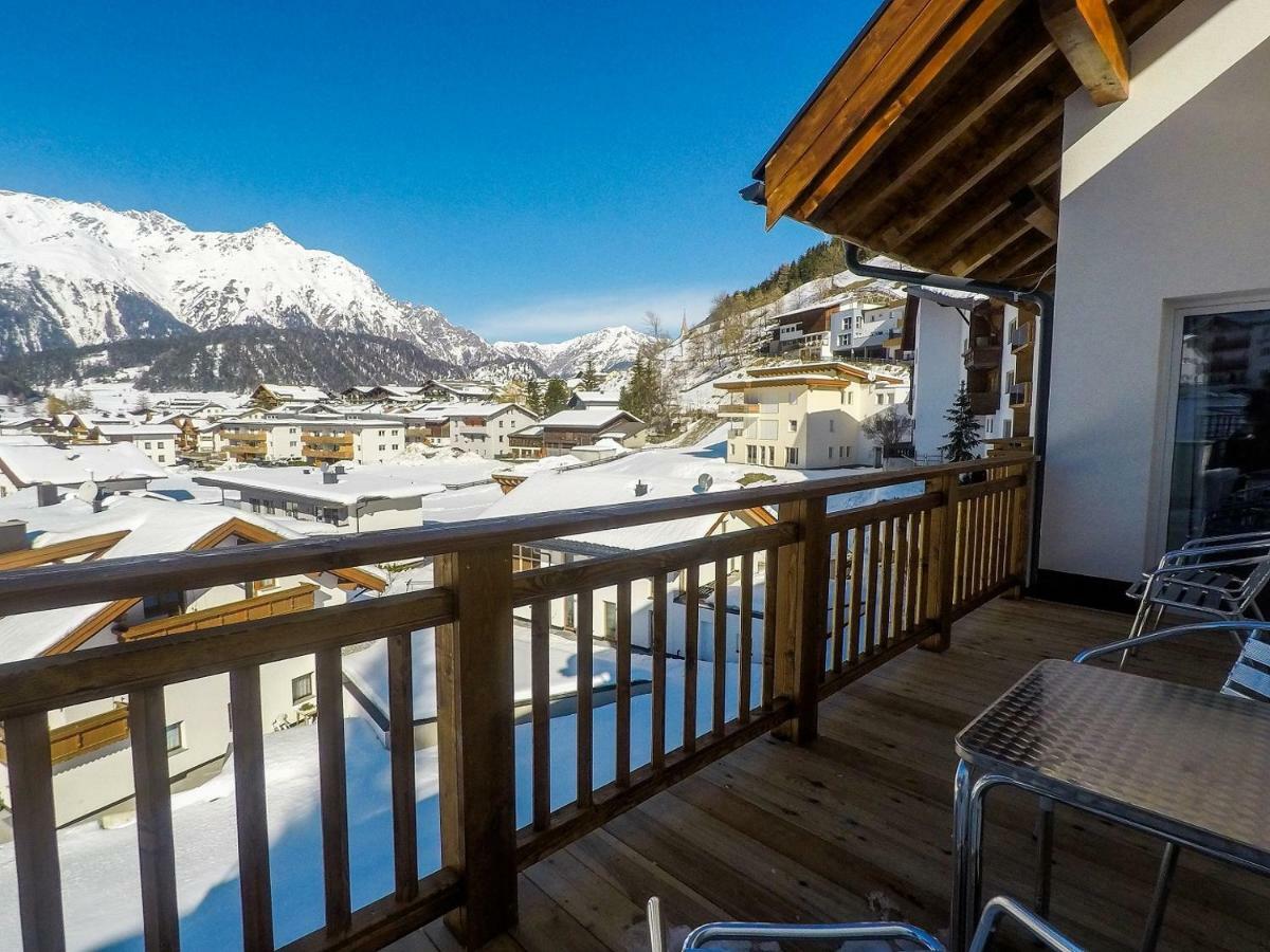 Collina Hotel Garni 나우더스 외부 사진